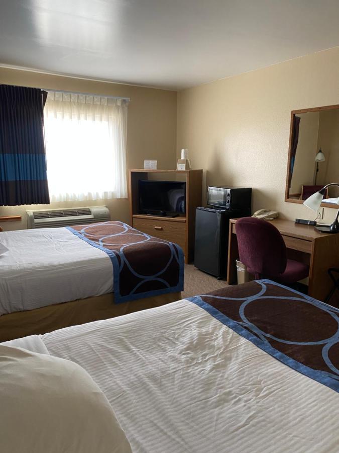 Super 8 By Wyndham Ogallala Exterior foto